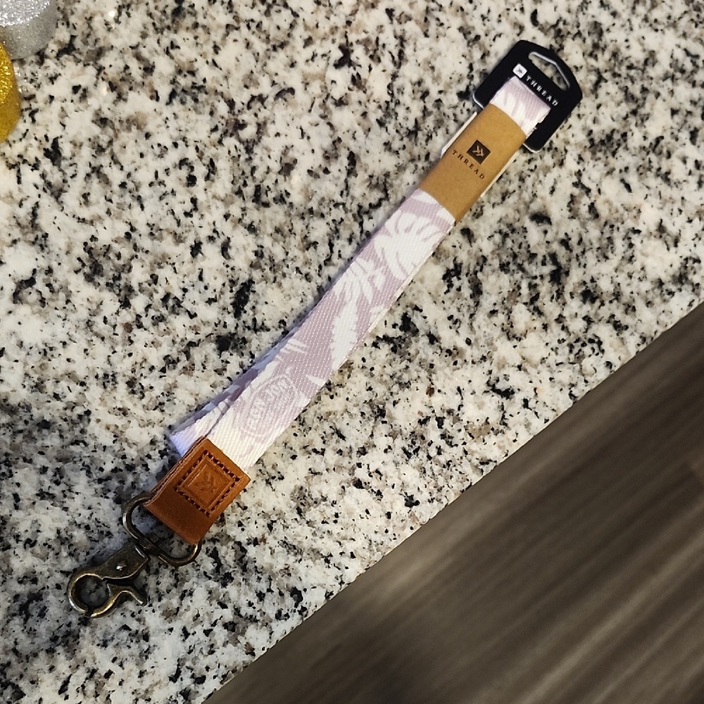 Thread Wallets Strap, Brand New!